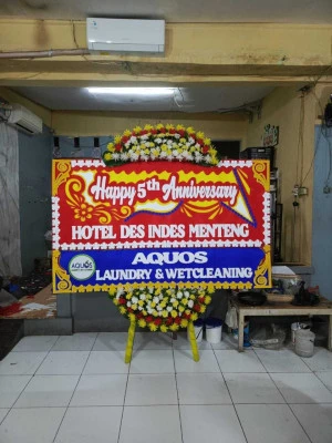 Papan Bunga di Mlagen Pamotan